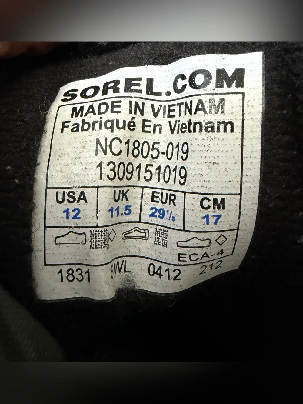 Sorel Kids Green and Black Winter Boot Size 12